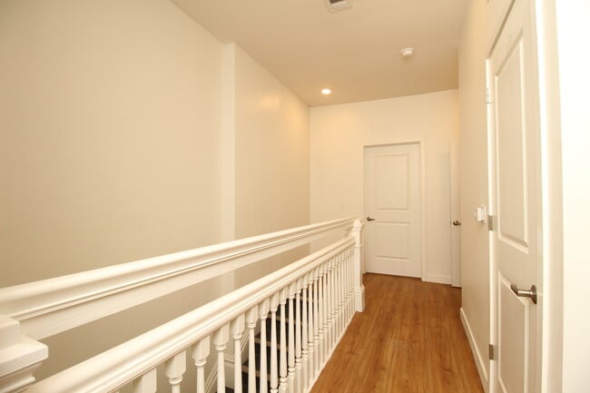 Building Photo - 2201 Lexington Ave