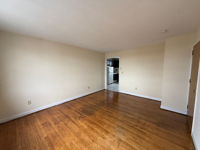 Building Photo - 149-151 Adelaide St.