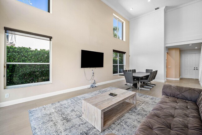 Building Photo - 5855 NW 42nd Way