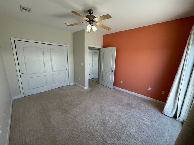 Building Photo - Gulf Breeze - Sea View Pines - 3 bedroom, ...