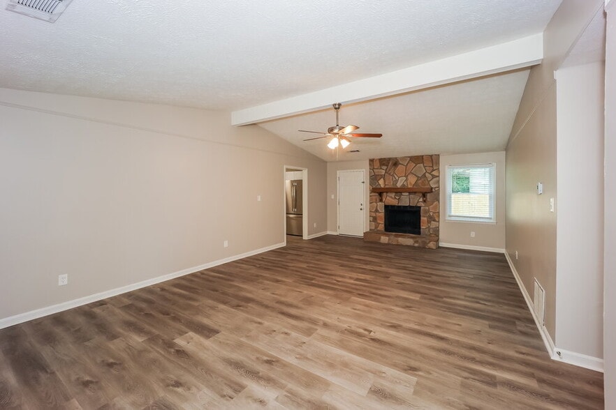 Building Photo - 4741 Cedar Lake Dr SE