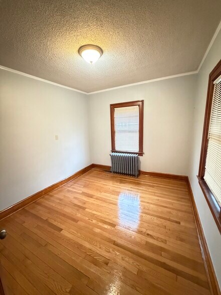 Building Photo - 23 Harbison Ave