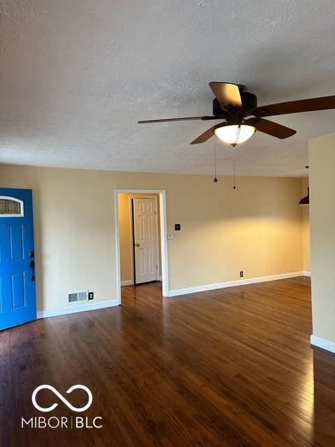 Building Photo - 10 Commerce Dr