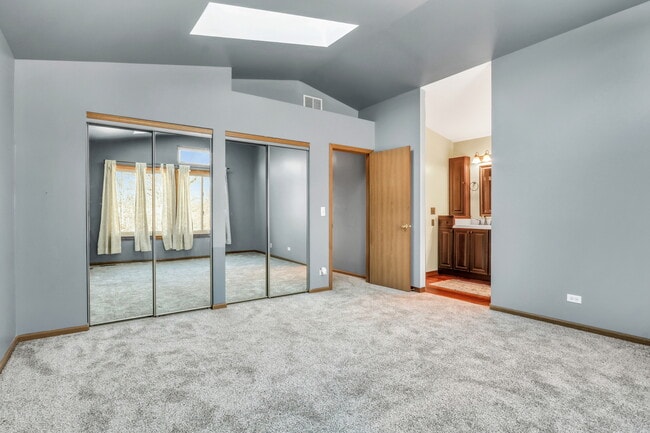 Building Photo - 1223 S Elder Ln