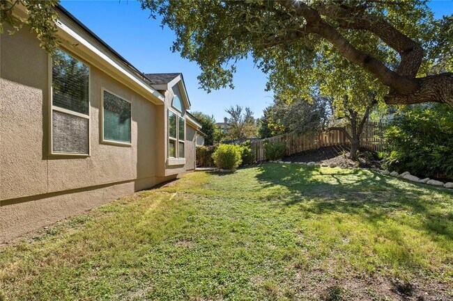Building Photo - 15201 Joseph Dr