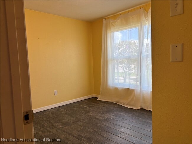 Building Photo - 4704 Mercado Dr