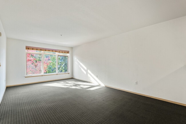 Building Photo - 1610 Belmont Ave