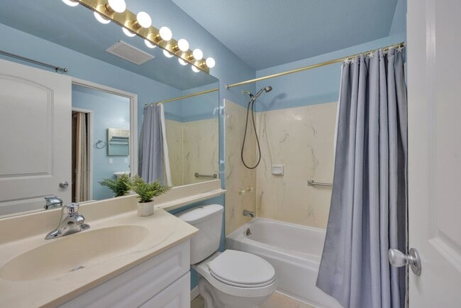 Building Photo - Unfurnished 2/2 in South Kihei