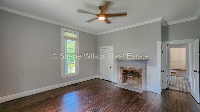 Building Photo - 331 Smith Cir