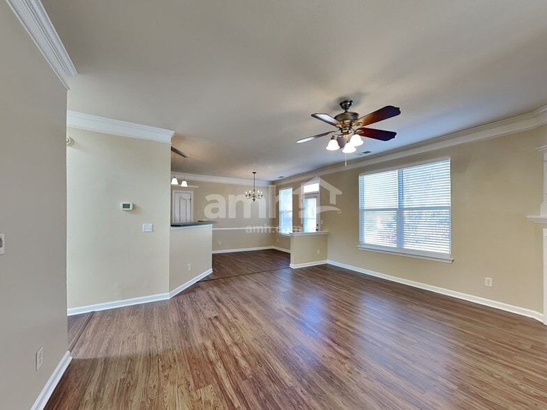 Building Photo - 7217 Winding Cedar Trl