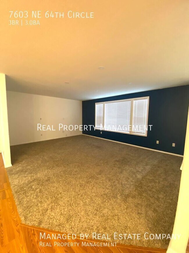 Building Photo - 7603 NE 64th Cir