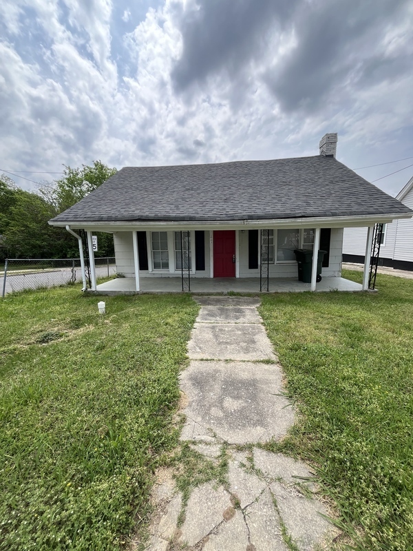 Building Photo - 1003 Locke St