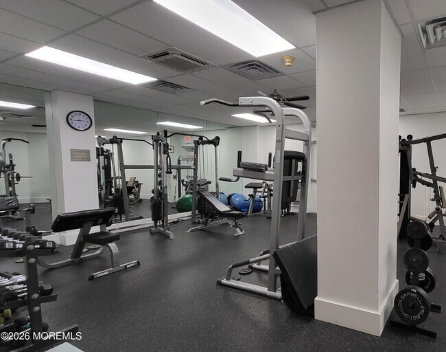 Building Photo - 1 Channel Dr