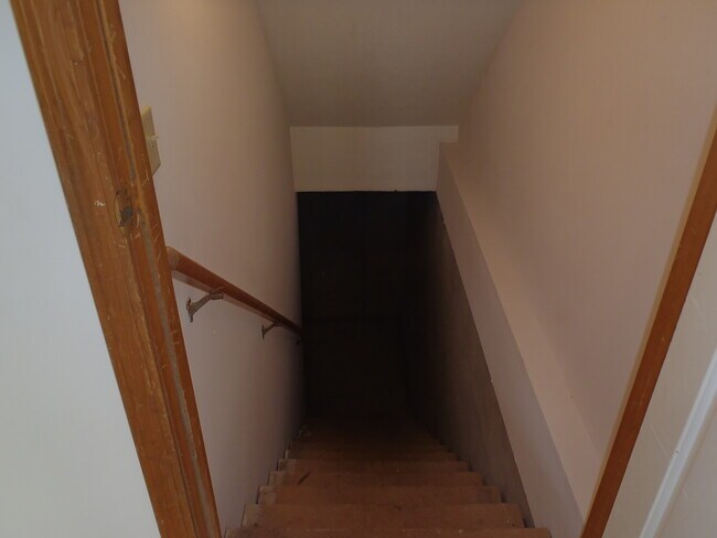 Building Photo - 4006 Beacon Hill Ct