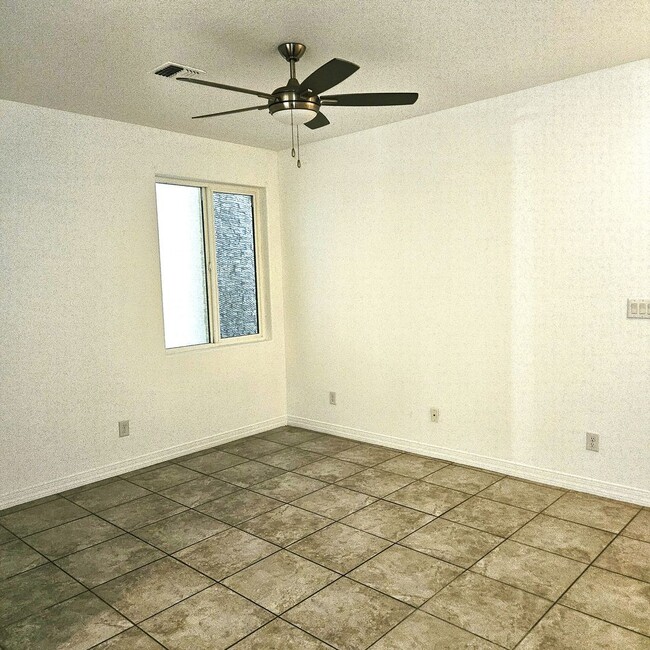 Building Photo - Custom Pool Home for Rent