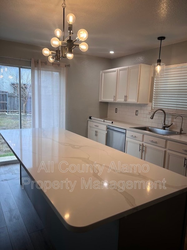 Building Photo - 7431 Cedar Farm