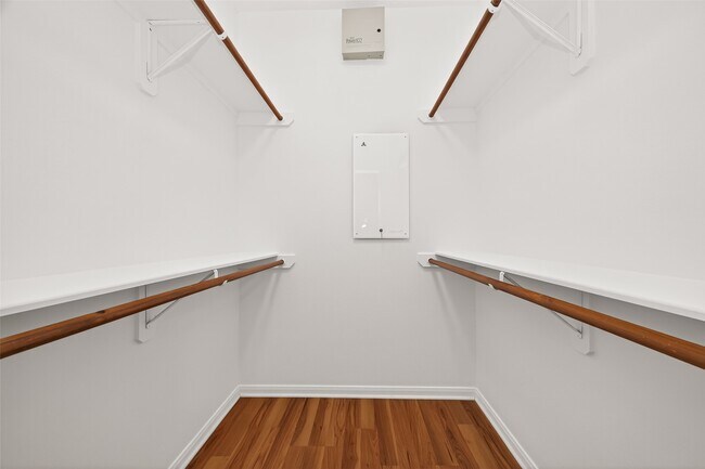 Building Photo - 22 Westwinds Cir