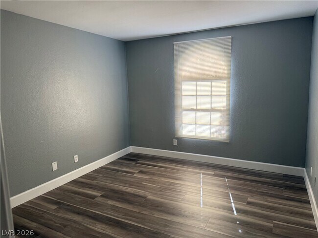 Building Photo - 2967 Juniper Hills Blvd