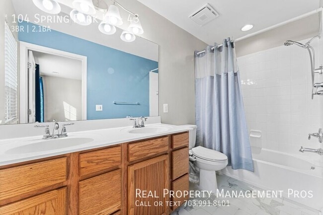 Building Photo - 104 Spring Park Ln