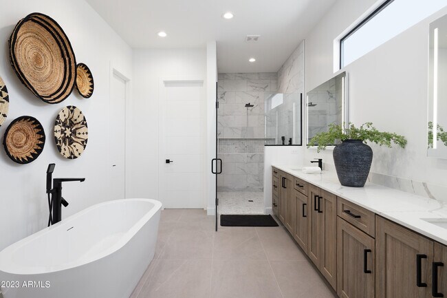 Building Photo - 13625 N 88th Pl