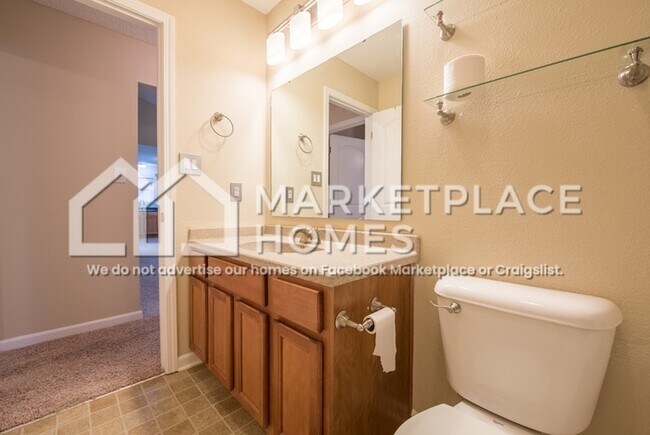 Building Photo - 5264 Brassie Dr