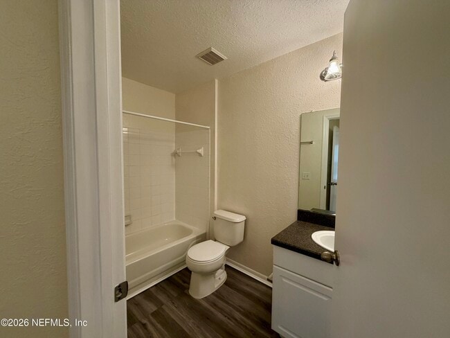 Building Photo - 1717 County Rd 220