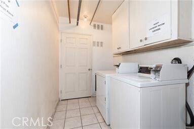 Building Photo - 2312 Vanderbilt Ln