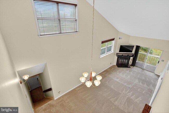 Building Photo - 5812 Orchard Hill Ct