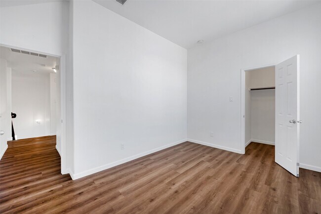 Building Photo - 25715 Owl Landing Ln