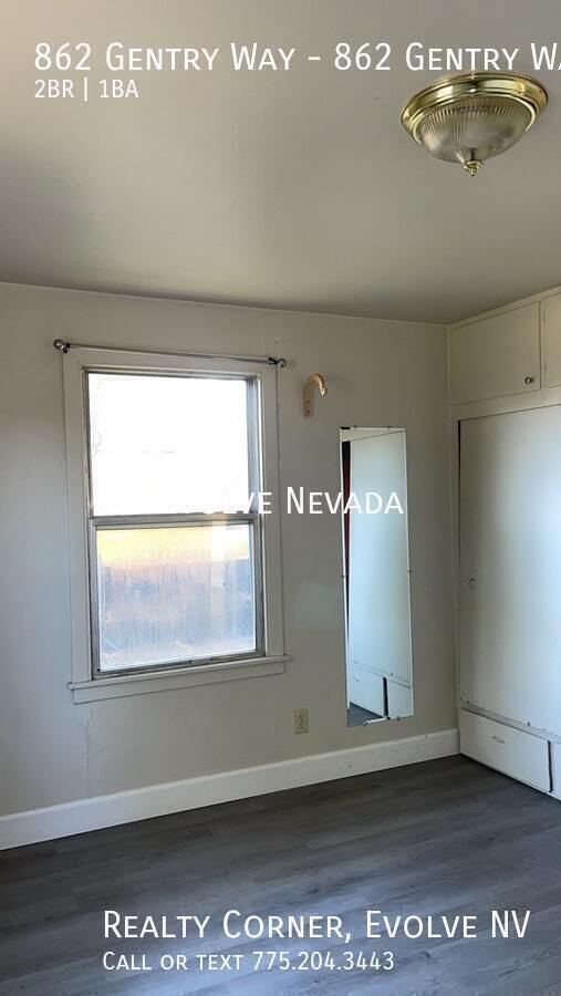 Building Photo - 862 Gentry Wy
