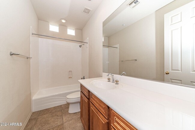 Building Photo - 11473 E Blanche Dr