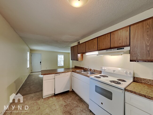 Building Photo - 109 Bashford Rd