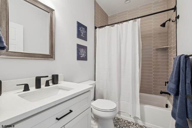 Building Photo - 9412 Ventnor Ave