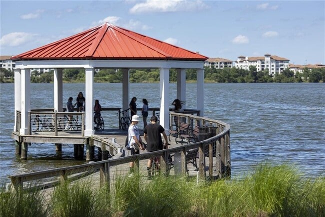 Building Photo - 1550 Lake Baldwin Ln