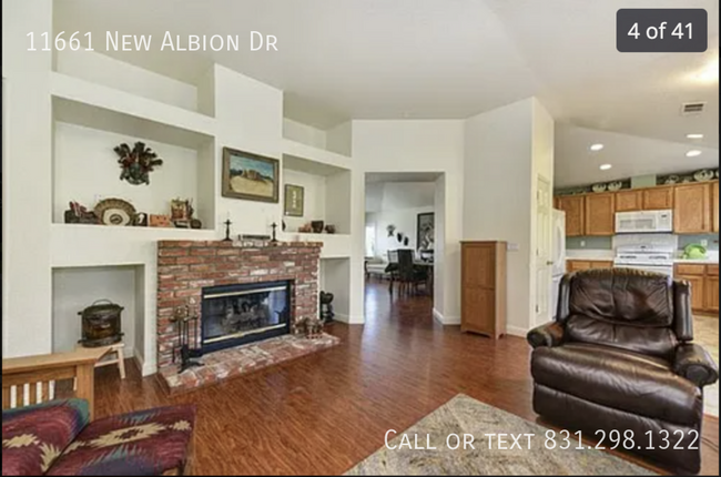 Building Photo - Spacious 3b 2b home in Gold River