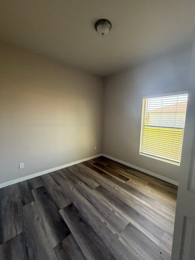 Building Photo - 309 Panorama Ave