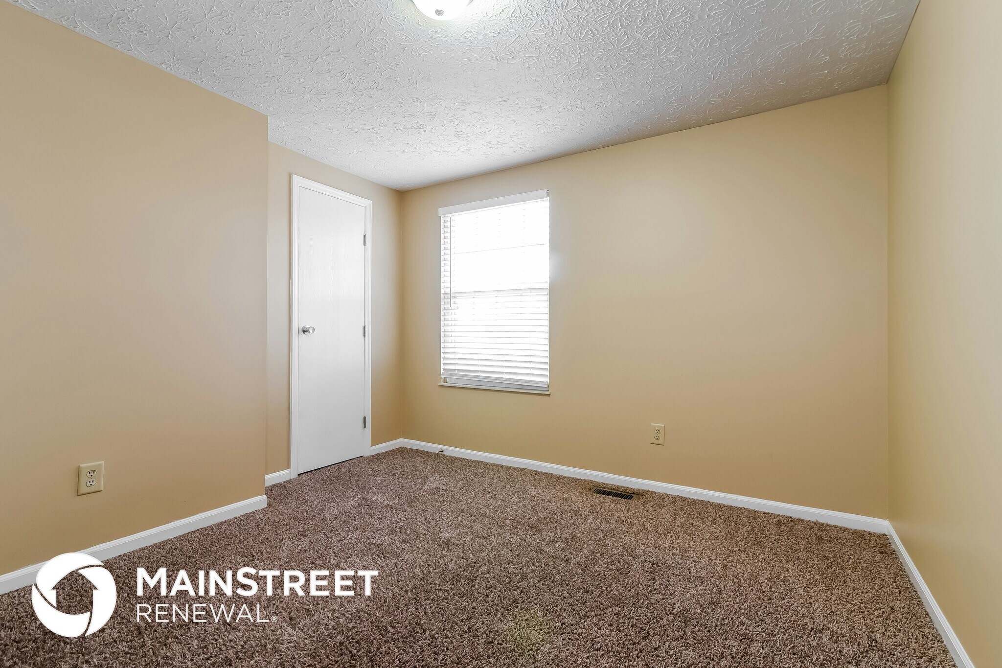 Building Photo - 7727 Maradona Dr S
