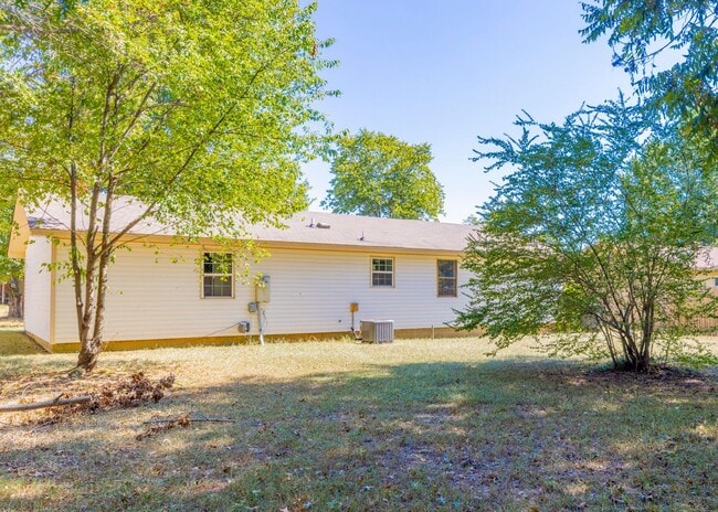 Building Photo - Wonderful 3 Bed/1 Bath in Searcy