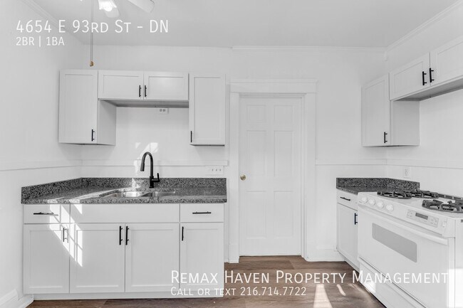 Building Photo - 4654 E 93rd St