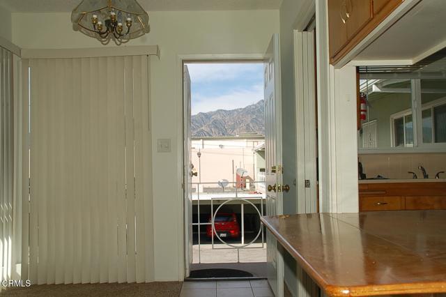 Building Photo - 719 W Camino Real Ave