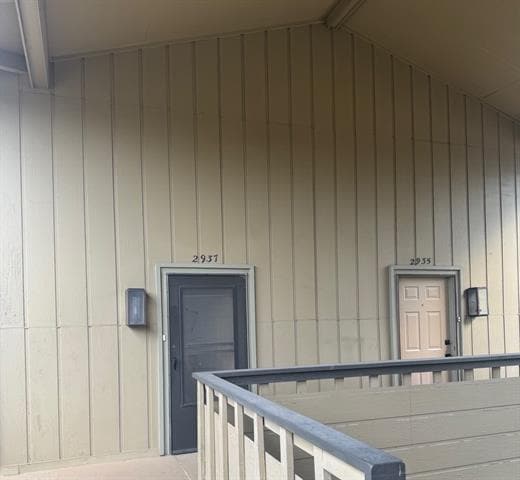 Building Photo - 2937 Shelby Ave
