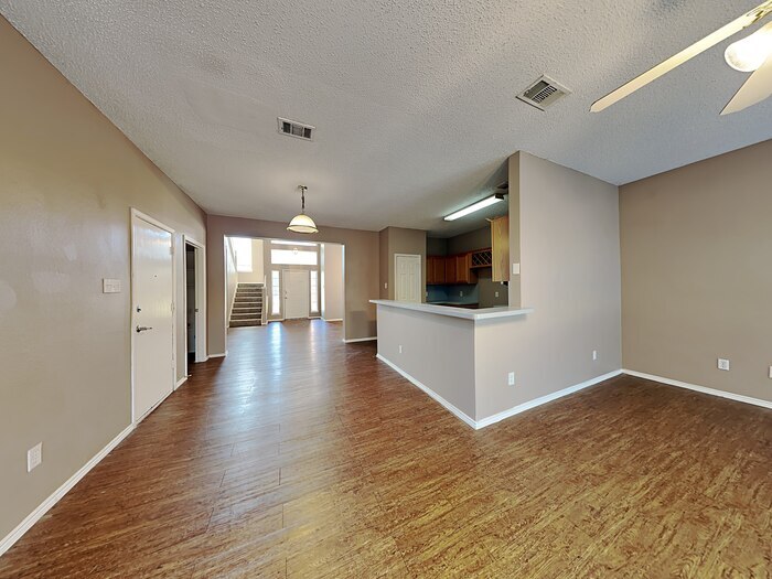 Building Photo - 110 Meadow Ct