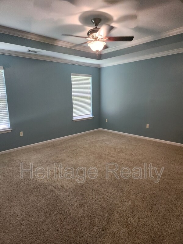Building Photo - 6515 Airtree Ln