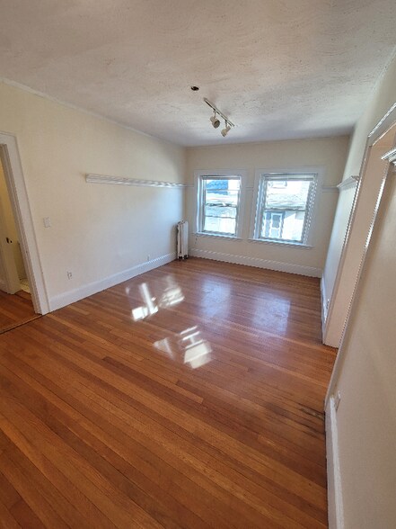 Building Photo - 36 Boulevard Terrace