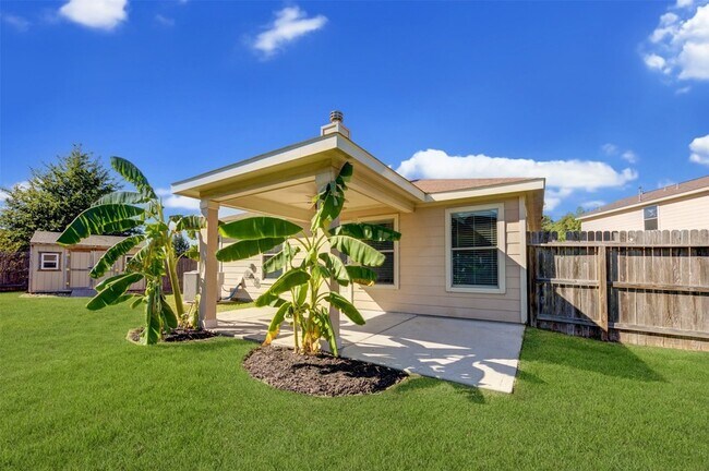 Building Photo - 16011 Heights Harvest Ln