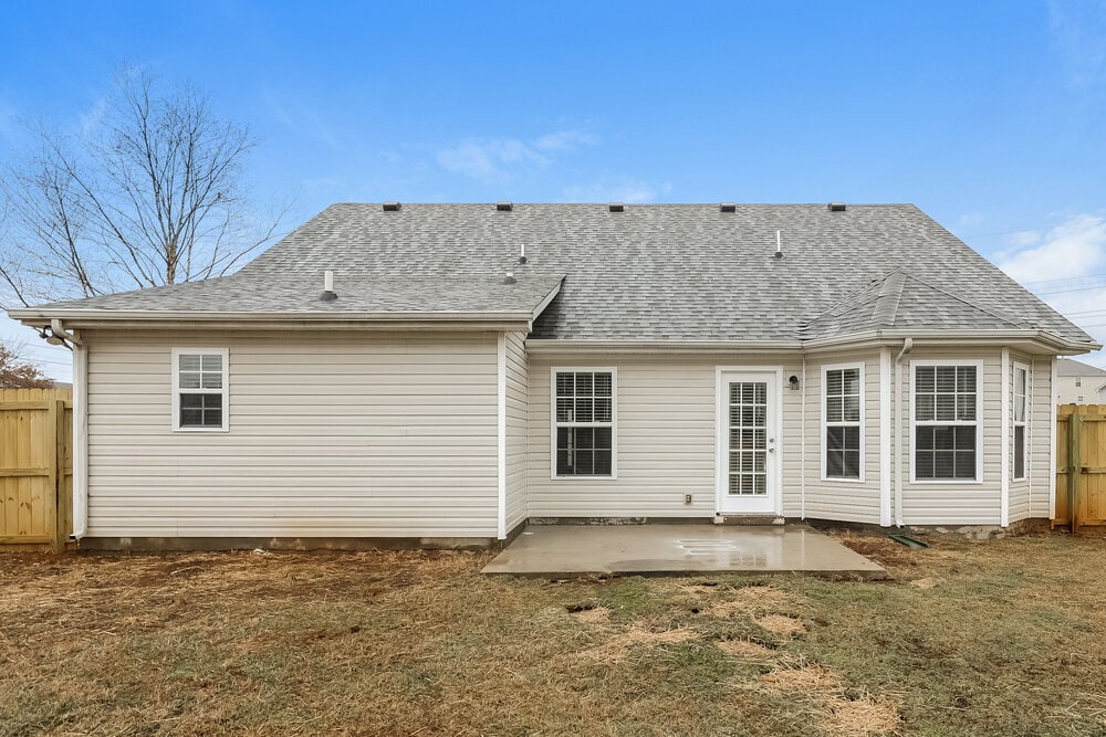 Building Photo - 405 Evelyn Dr