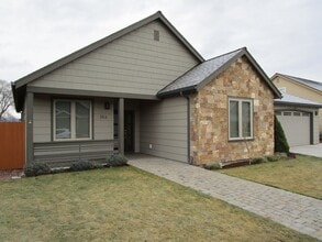 Building Photo - Custom Home in Crystal Springs Subdivision - Available Now!