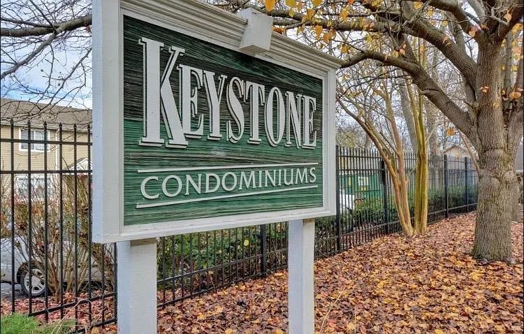 Building Photo - 2845 Jersey Ave