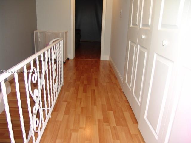 Building Photo - 802 NE 27th Ave