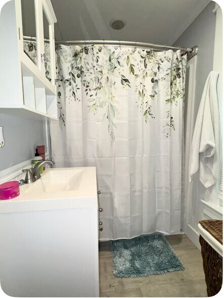 Building Photo - 7 Hill Pl